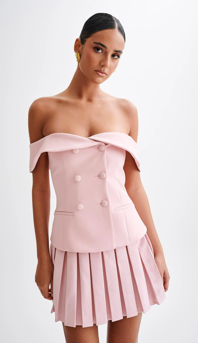 Conjunto de traje rojo sin tirantes Eloise