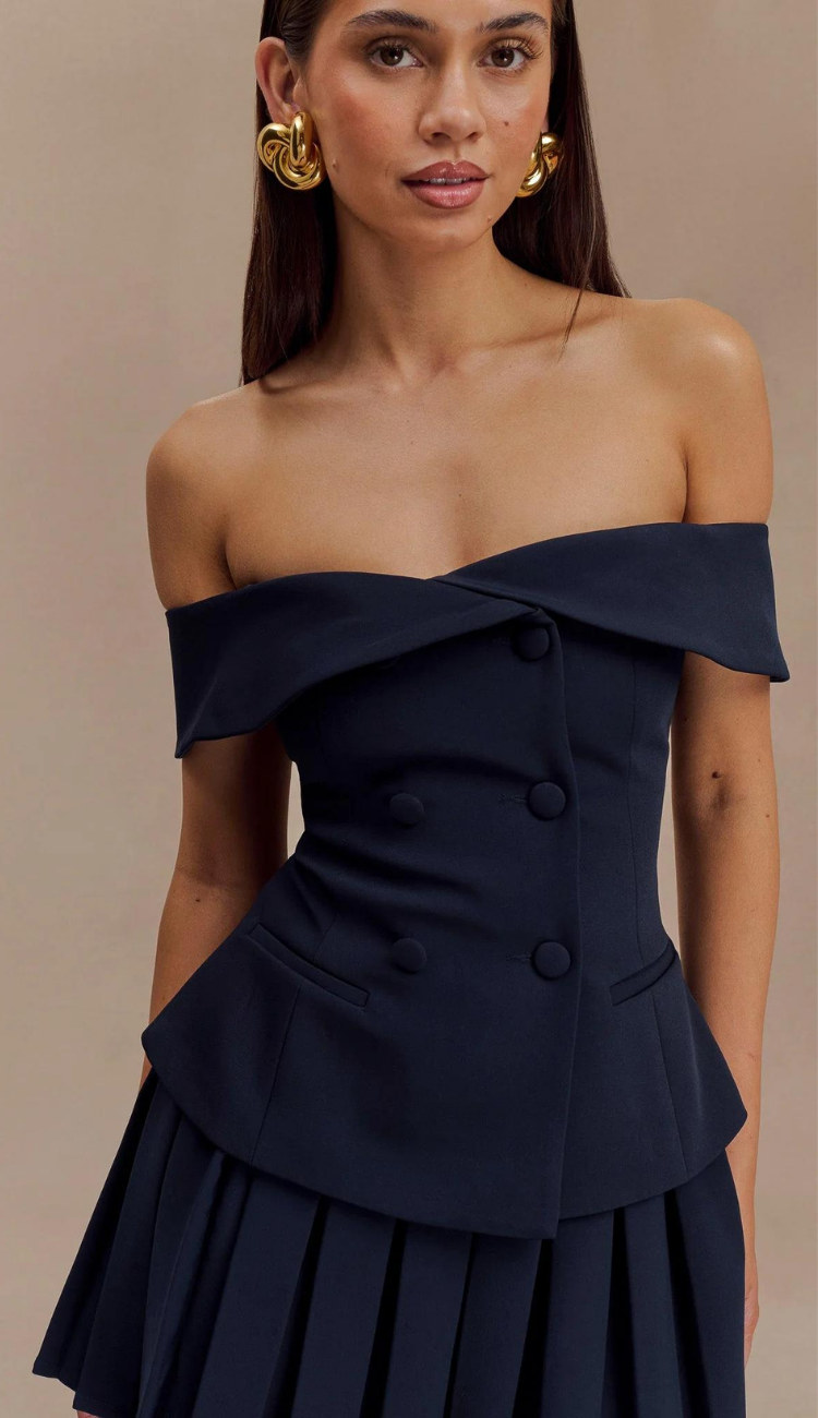 Conjunto de traje rojo sin tirantes Eloise