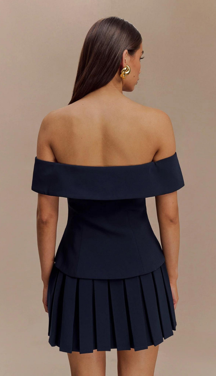 Conjunto de traje rojo sin tirantes Eloise